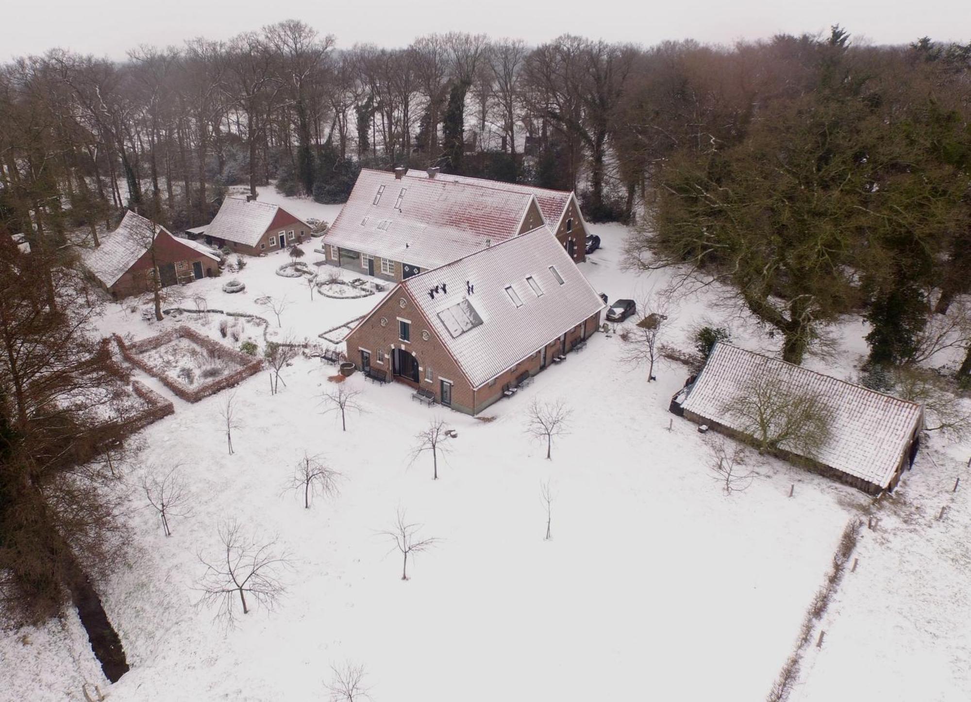 Op 'T Oorbeck Bed & Breakfast Enschede Dış mekan fotoğraf